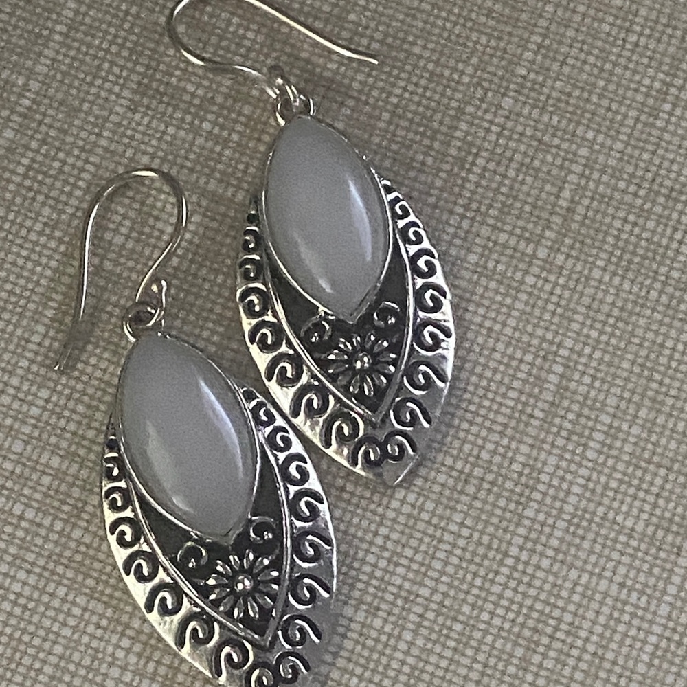 Elegant Grey Chalcedony Silver-Tone Drop Earrings